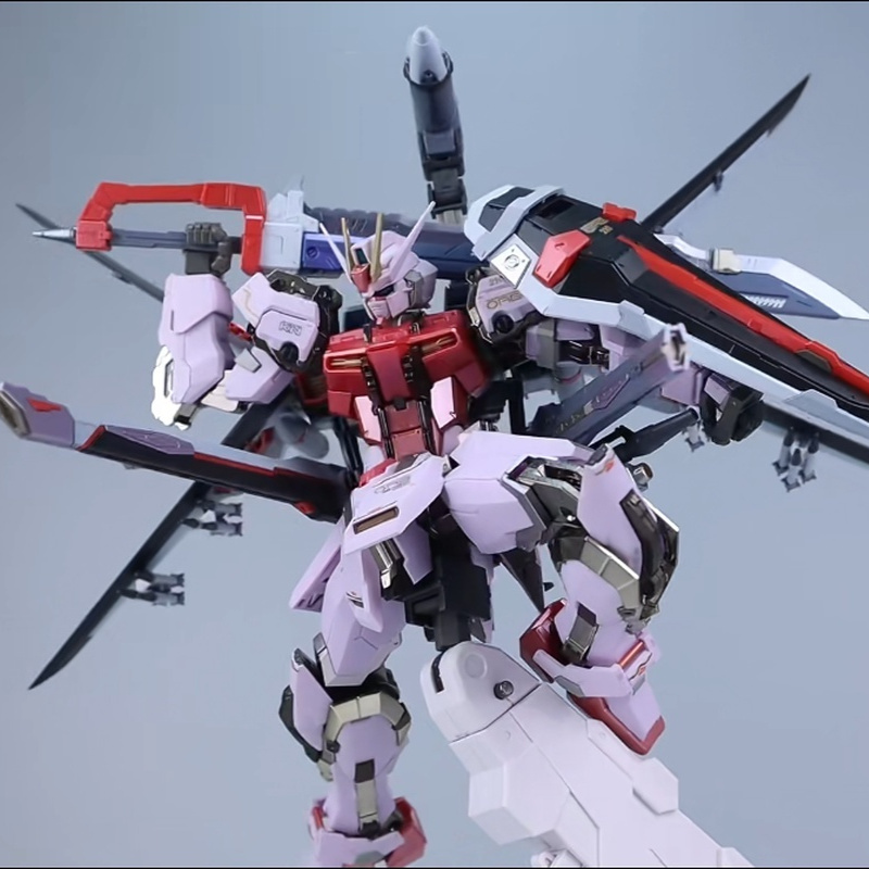 Model Kit Fenrir - In Voorraad 8835 Strike Rouge MG