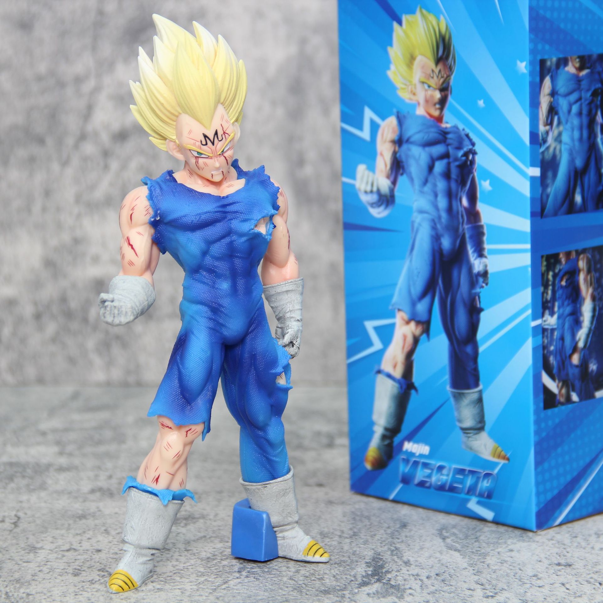 Dragon Ball Z Super Saiyan Pri - Model Kit Vegeta recensie en prijs