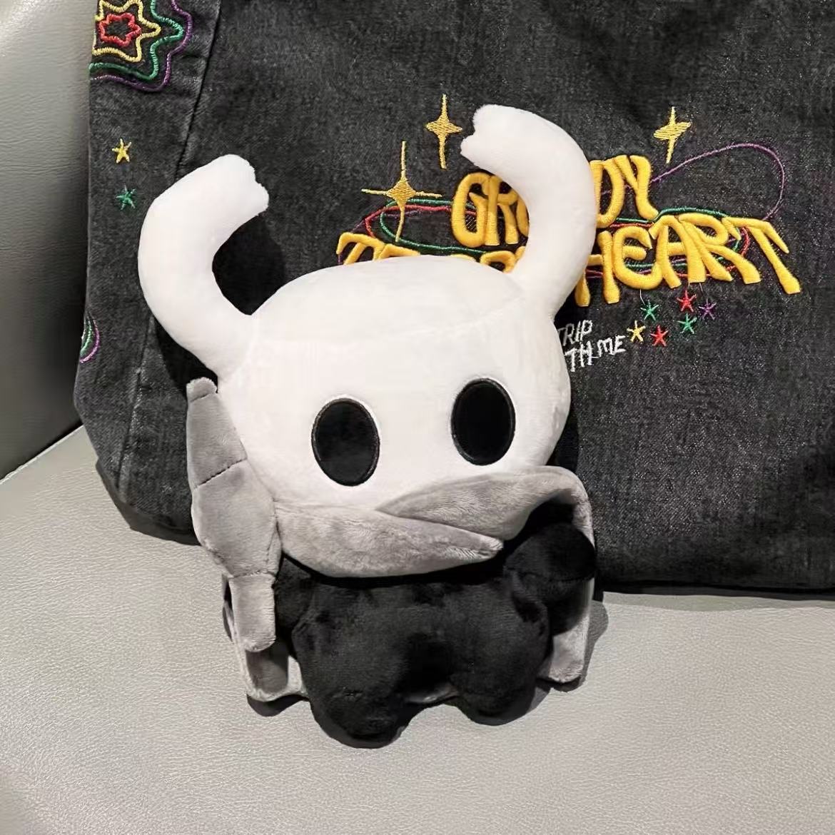 Nieuwe Hot Hollow Knight Pluch - Model Kit Knight recensie en prijs